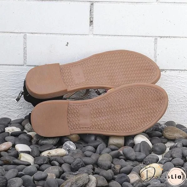 Fashionable and Effortless winter Sandals