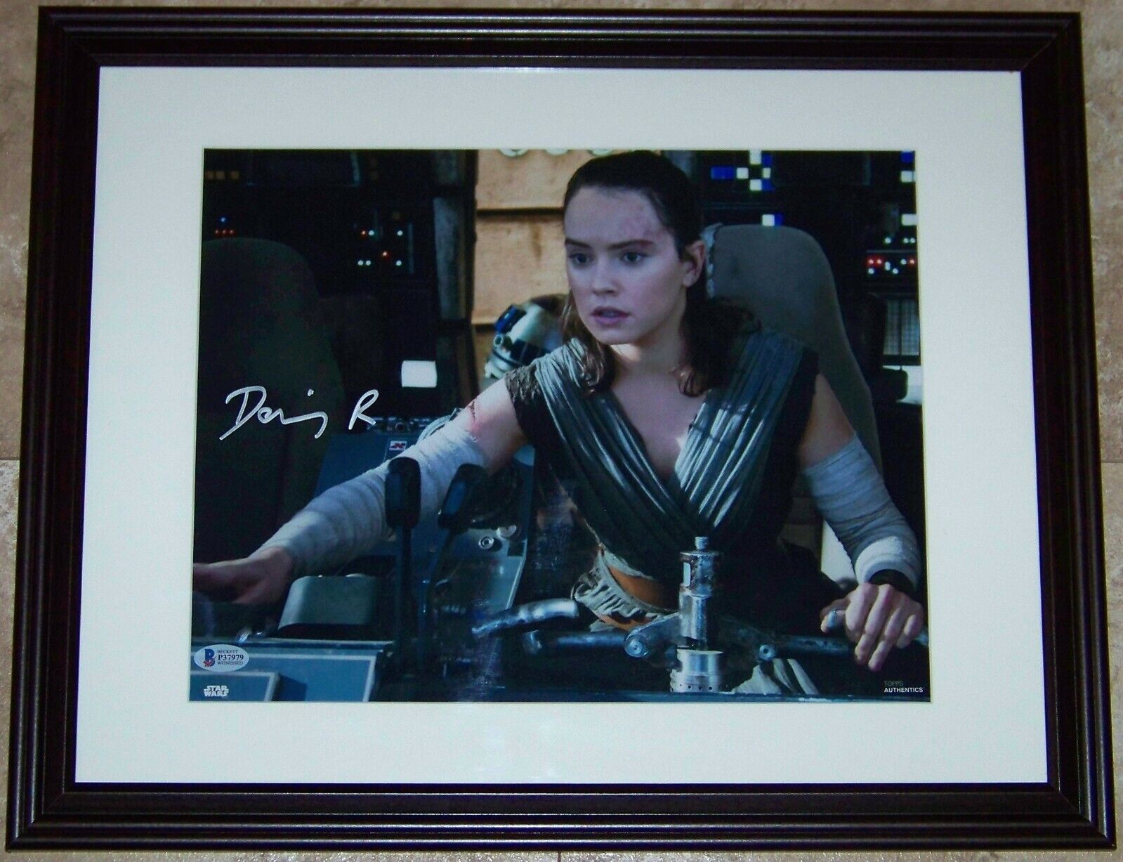 SALE! Daisy Ridley STAR WARS REY Signed 11x14 Photo Poster painting Beckett BAS WITNESSED COA!