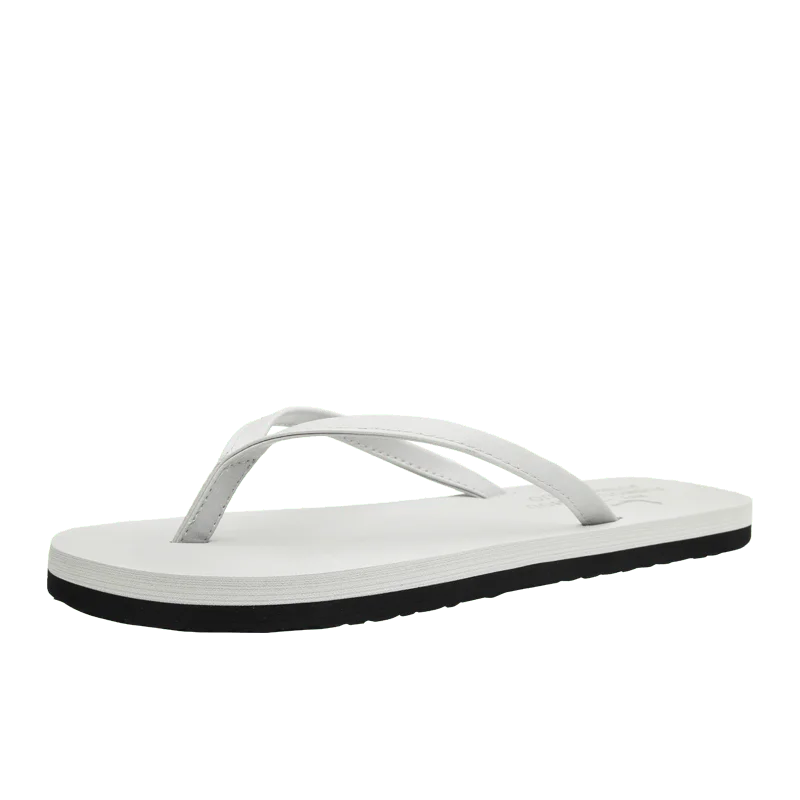 Summer Slippers Men Black And White Man Shoes Light Men Flip Flops Slippers Anti-Slip Breathable Sandals Men Hot Hotel Slipper