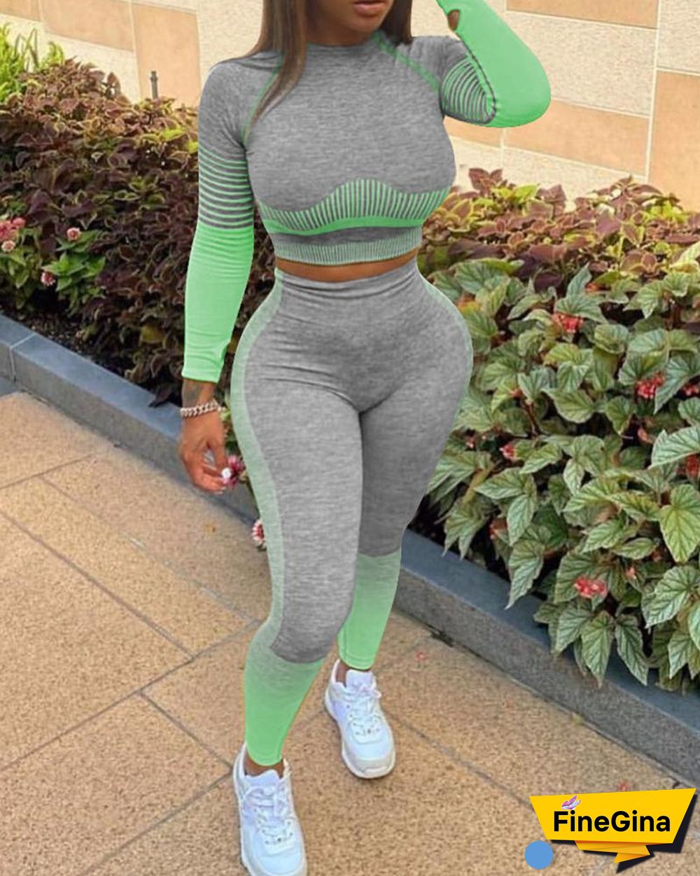 Colorblock Crop Top & Skinny Pants Set