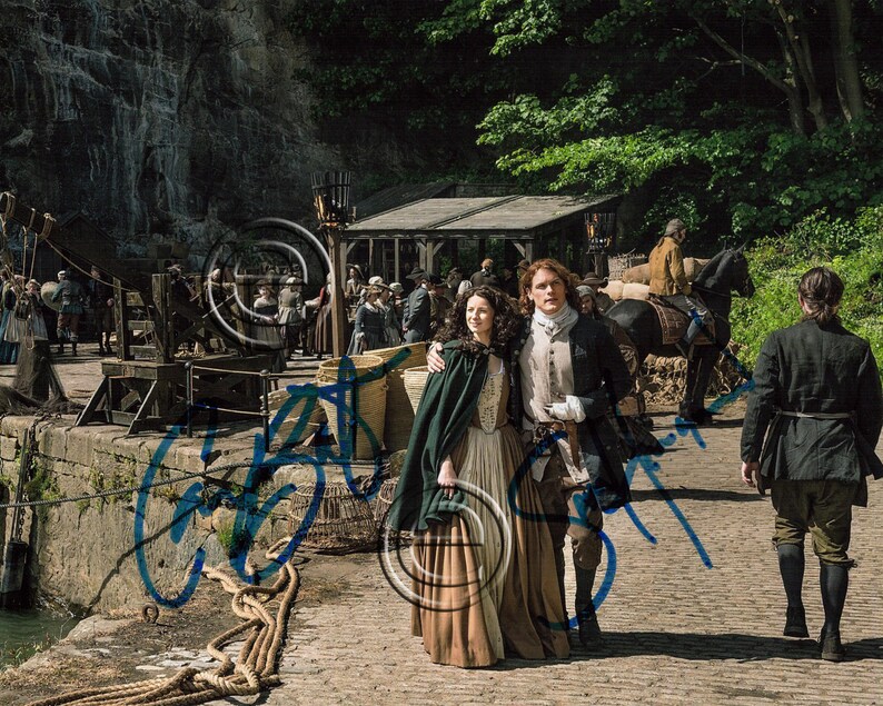 Sam Heughan Caitriona Balfe Outlander Autographed Signed Photo Poster painting 8 x 10 print Photo Poster painting picture poster wall art autograph