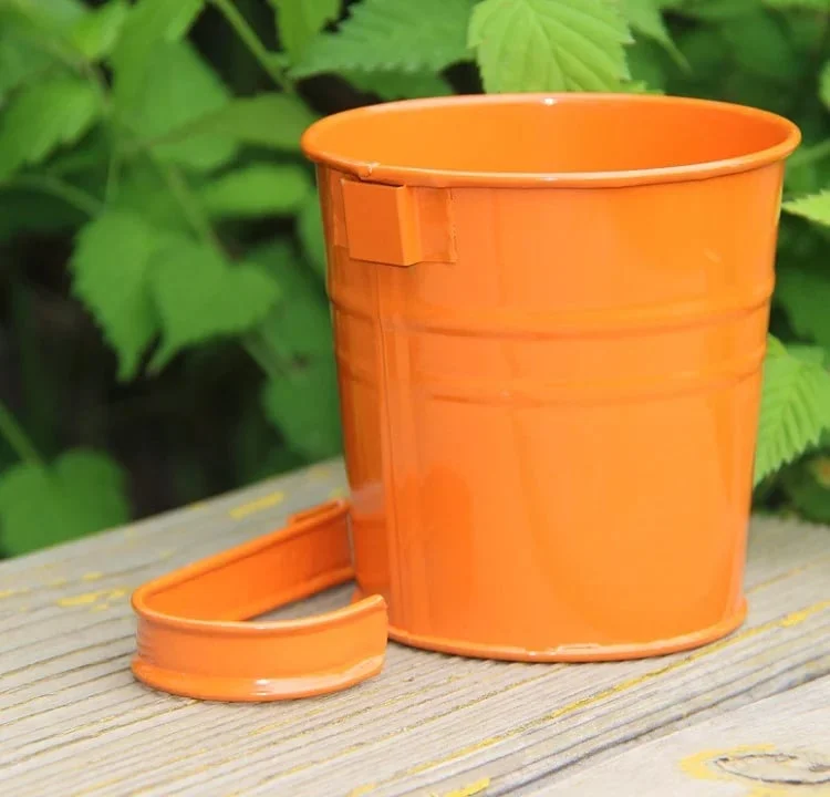 hanging-flower-pots