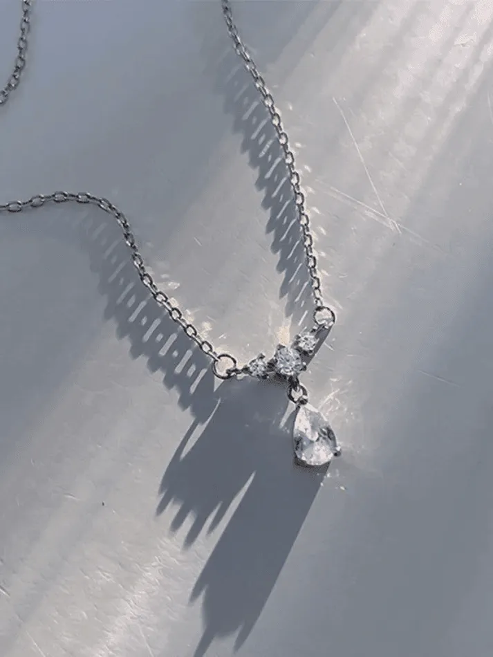 Brownm Silver Rhinestone Drop Decor Necklace