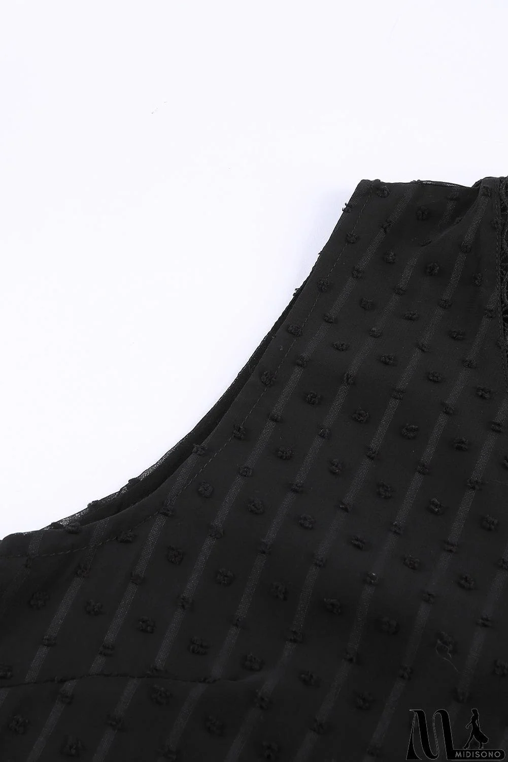 MidiSono - Crochet V Neck Textured Tank Top