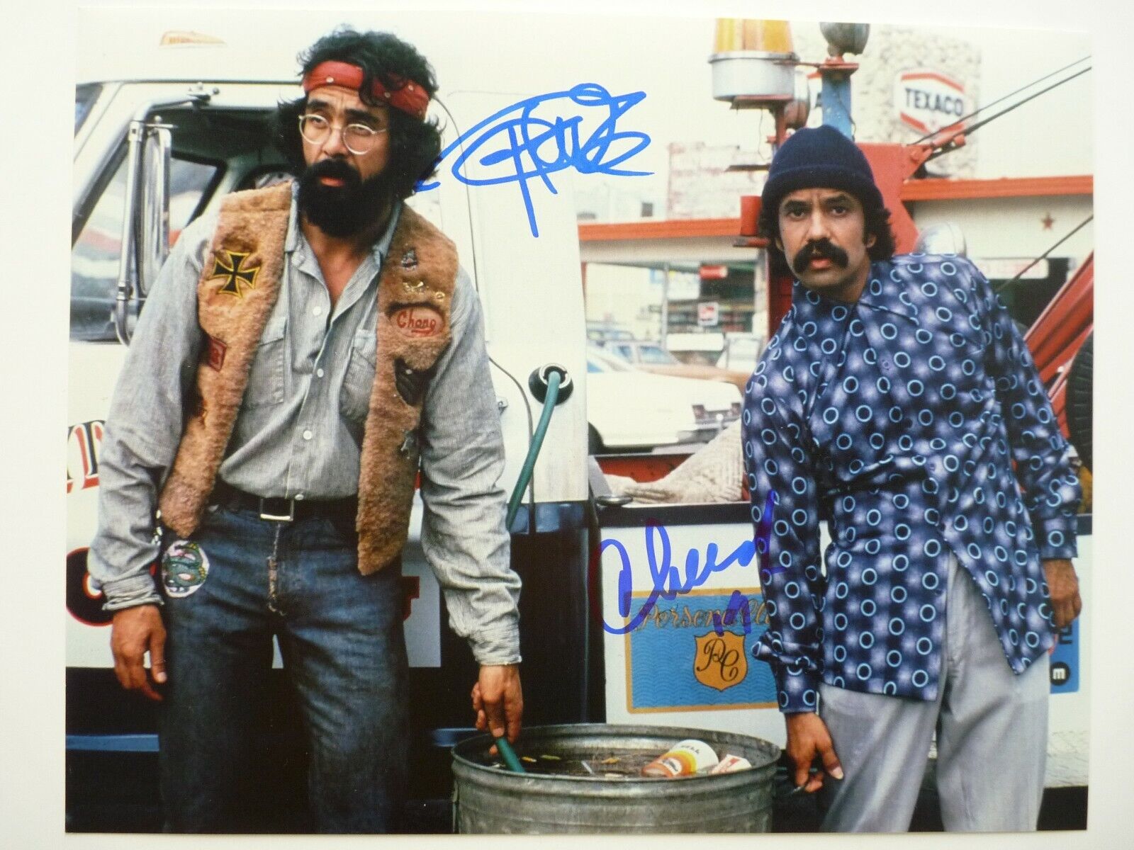 Cheech & Chong Signed Autographed 8x10 Photo Poster painting Beckett Certified #1