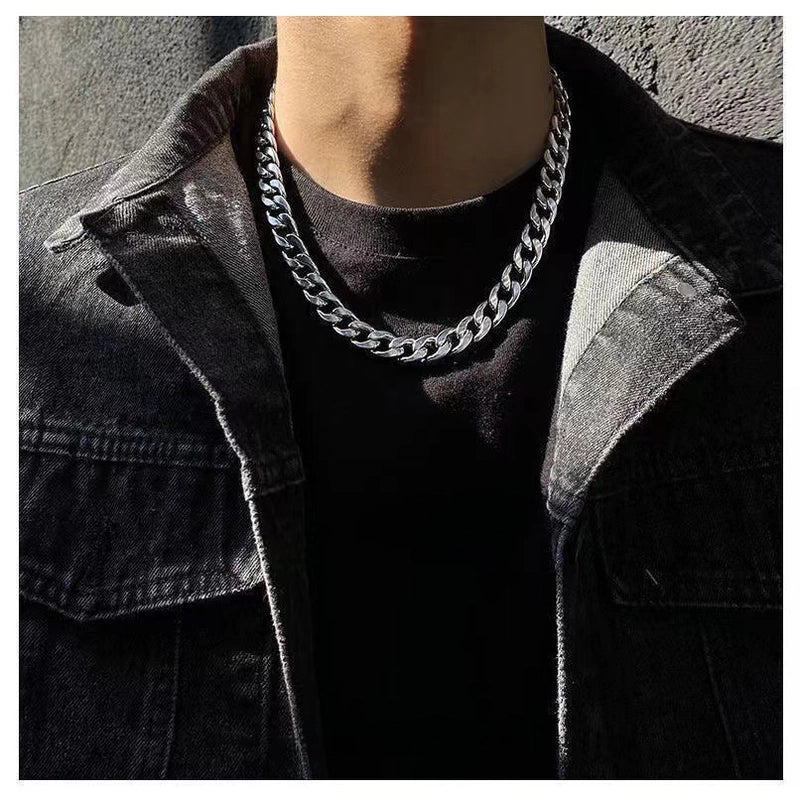 Titanium Steel Necklace Non-fading Thick Chain Cuban Chain Men’s Fashion Punk Style Hip Hop Sweater Chain Accessories