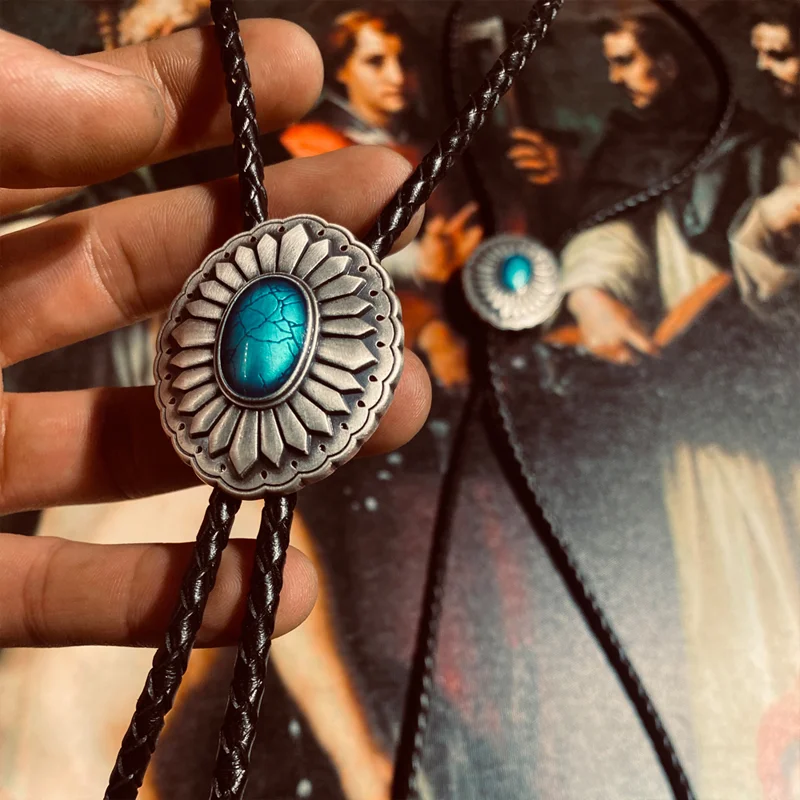 American Western Style Bolo Tie Bolo Tie
