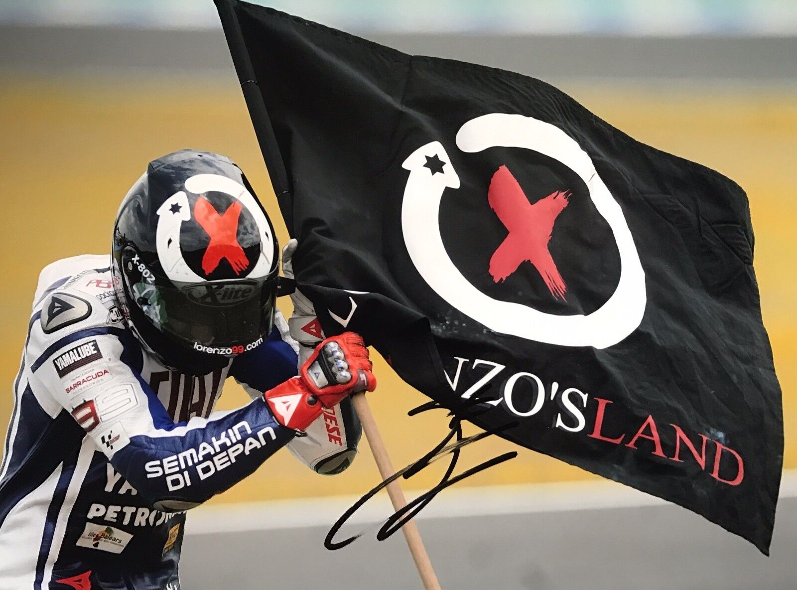 Jorge Lorenzo Hand Signed Yamaha 16x12 Photo Poster painting MotoGP 2