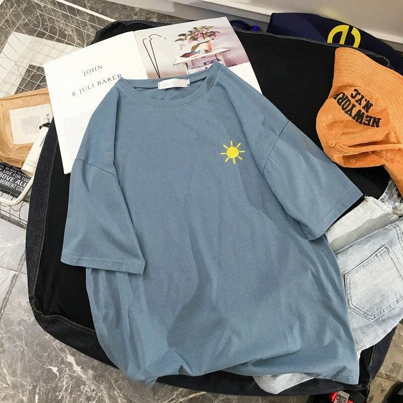 Fashion Women Embroidered T Shirts Crew Neck Short Sleeve Couple Tops Summer Casual Loose Sweatshirt Basic Tee Top Clothing