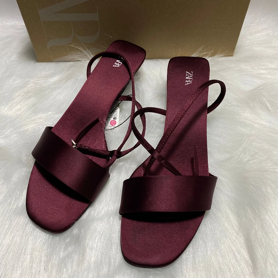 Breakj Breakj Home 2025 New Women's Shoes Low Heel Temperament Korean Version Of Low-Heeled Sandals Simple Word With Two Wearing Sandals