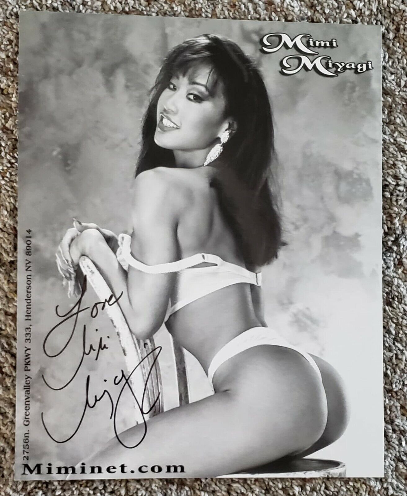 * RARE * Mimi Miyagi Adult Asian Film Star Signed 8x10