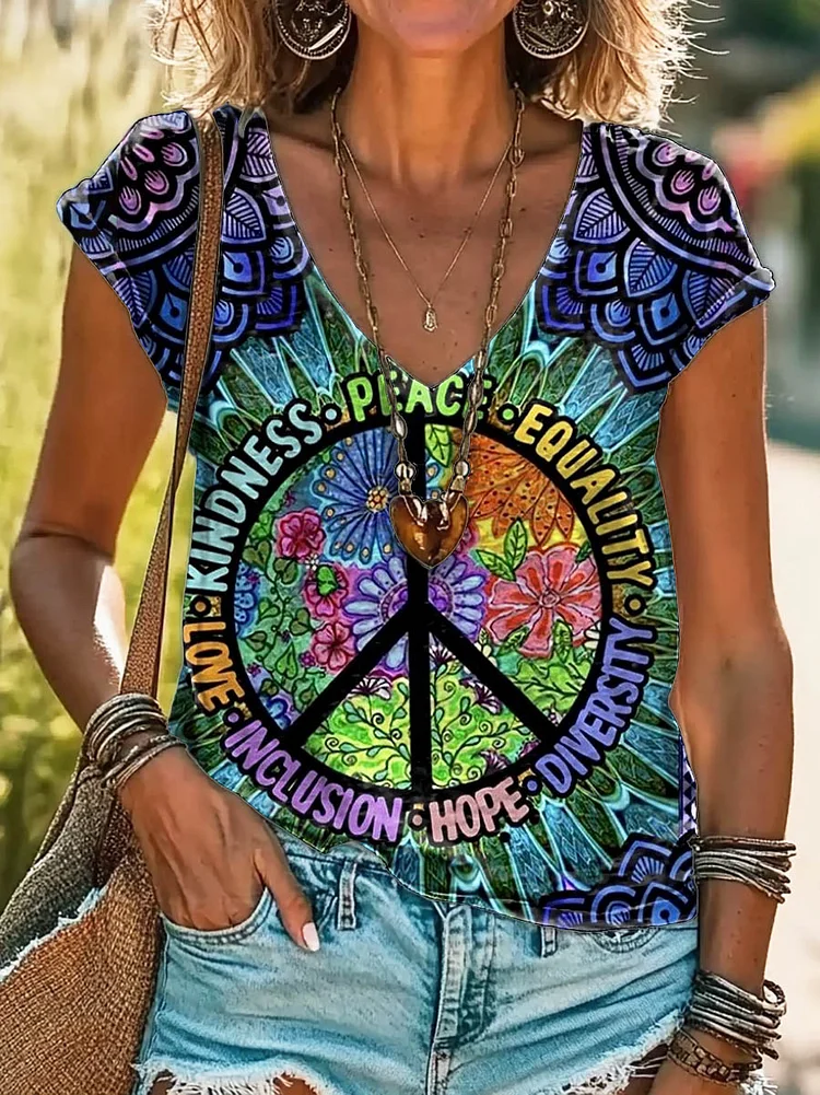 Women's Hippie Peace Art Print 100%Cotton V-neck T-Shirt