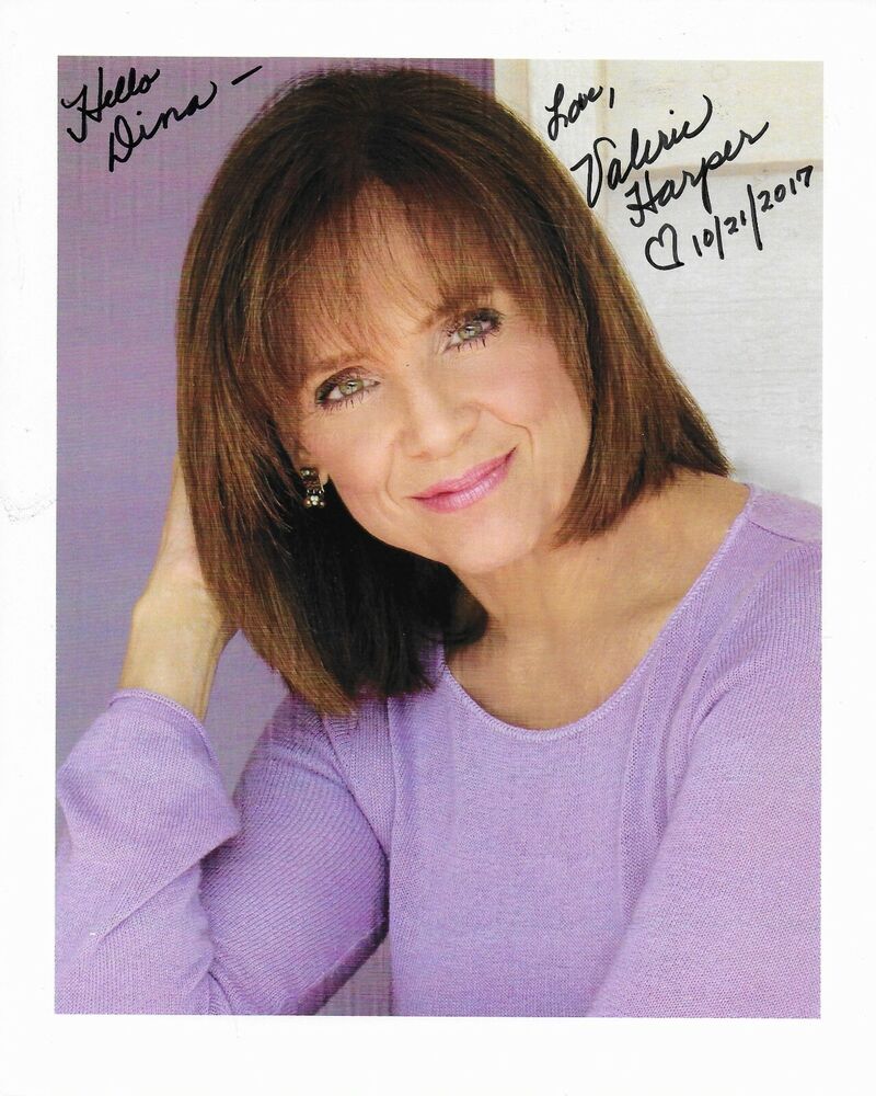 Valerie Harper (1939-2019) Original Signed 8X10 Photo Poster painting (personalized to Dina)