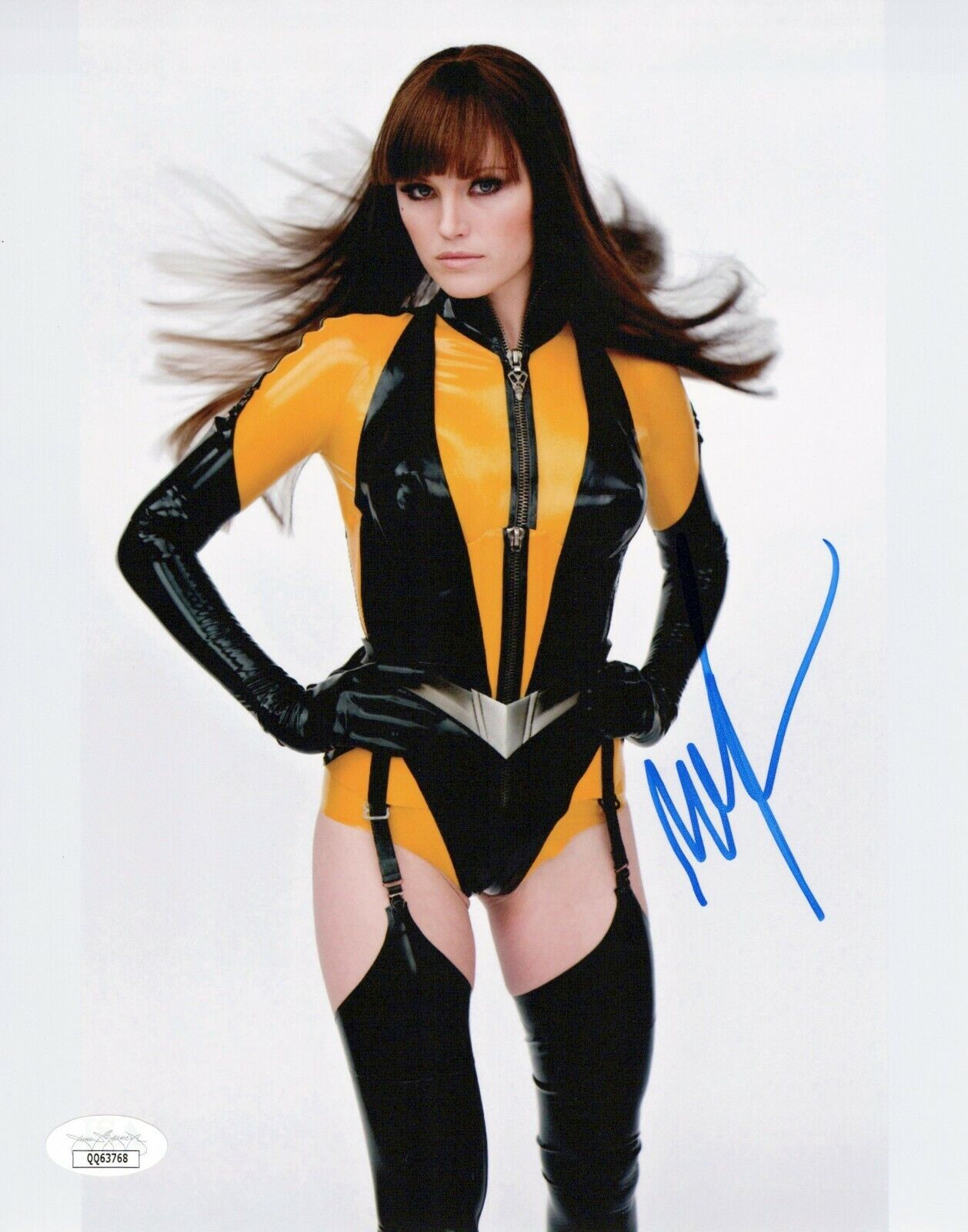 ~ MALIN AKERMAN Authentic Hand-Signed SEXY HOT WATCHMEN