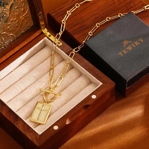 Cross Pendant Paperclip Chain Necklace, Waterproof and Sweat-Resistant, Fade-Proof