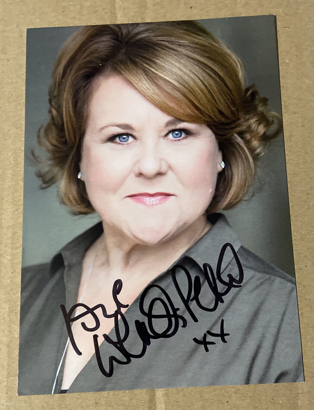 CORONATION STREET: WENDI PETERS 'CILLA BATTERSBY' SIGNED 6x4 PORTRAIT Photo Poster painting ITV