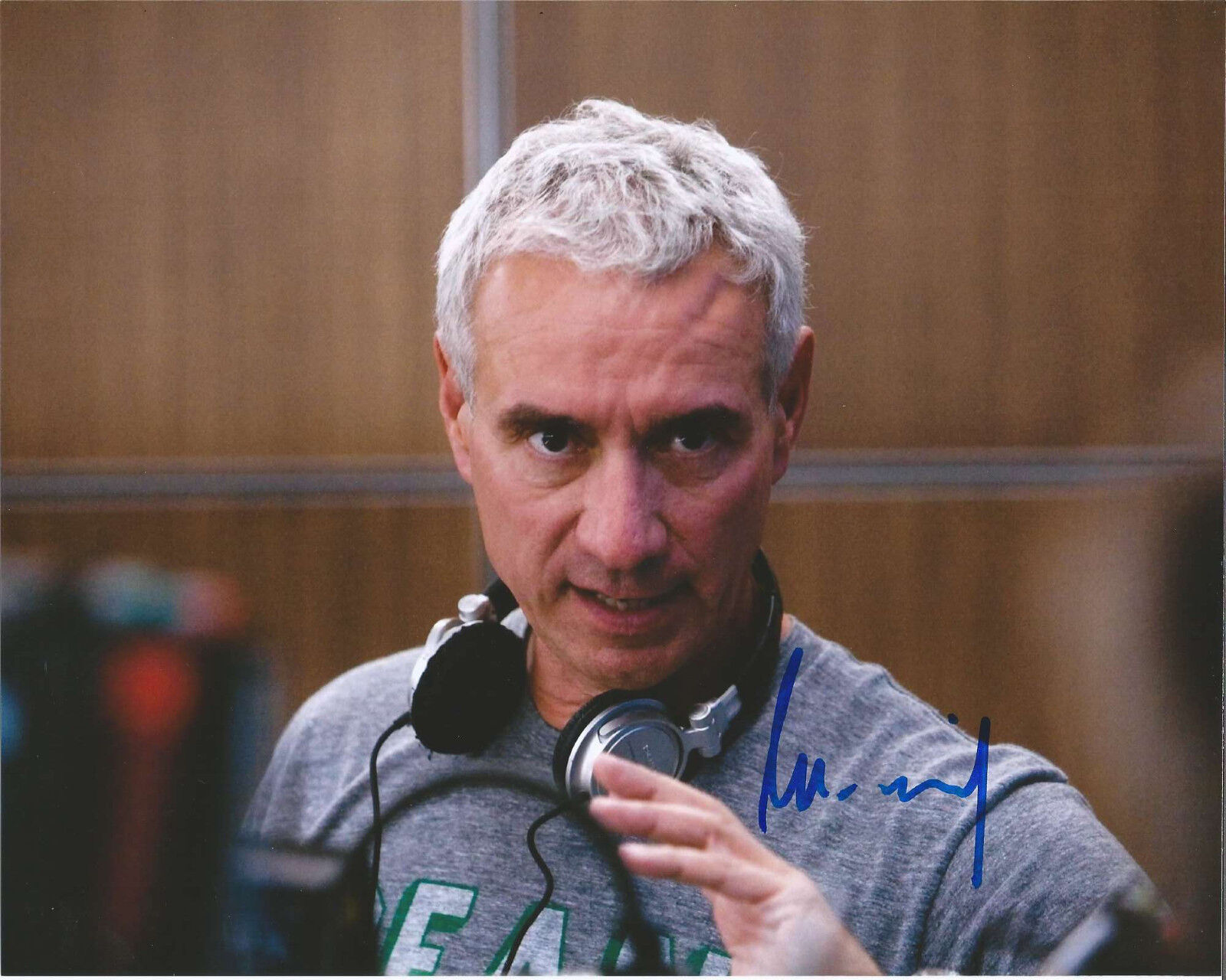 DIRECTOR ROLAND EMMERICH HAND SIGNED AUTHENTIC 'INDEPENDENCE DAY' 8X10 Photo Poster painting COA