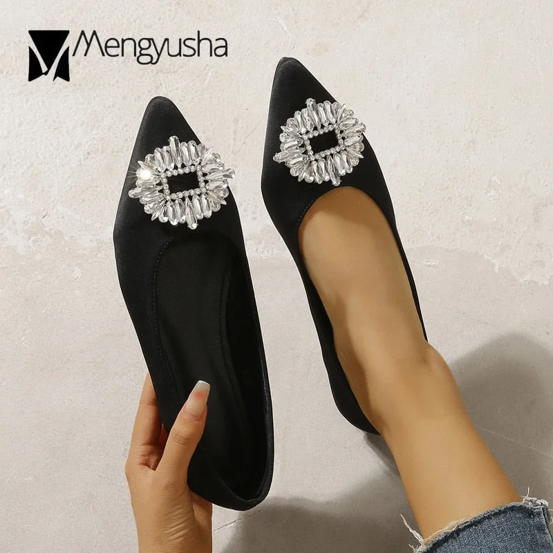 2022 Rhinestone Buckle Shoes Ladies Soft Bottomed Flats Women Satin Loafers Big Size 41/42 Pointed Toe Crystal Ballerina Femme