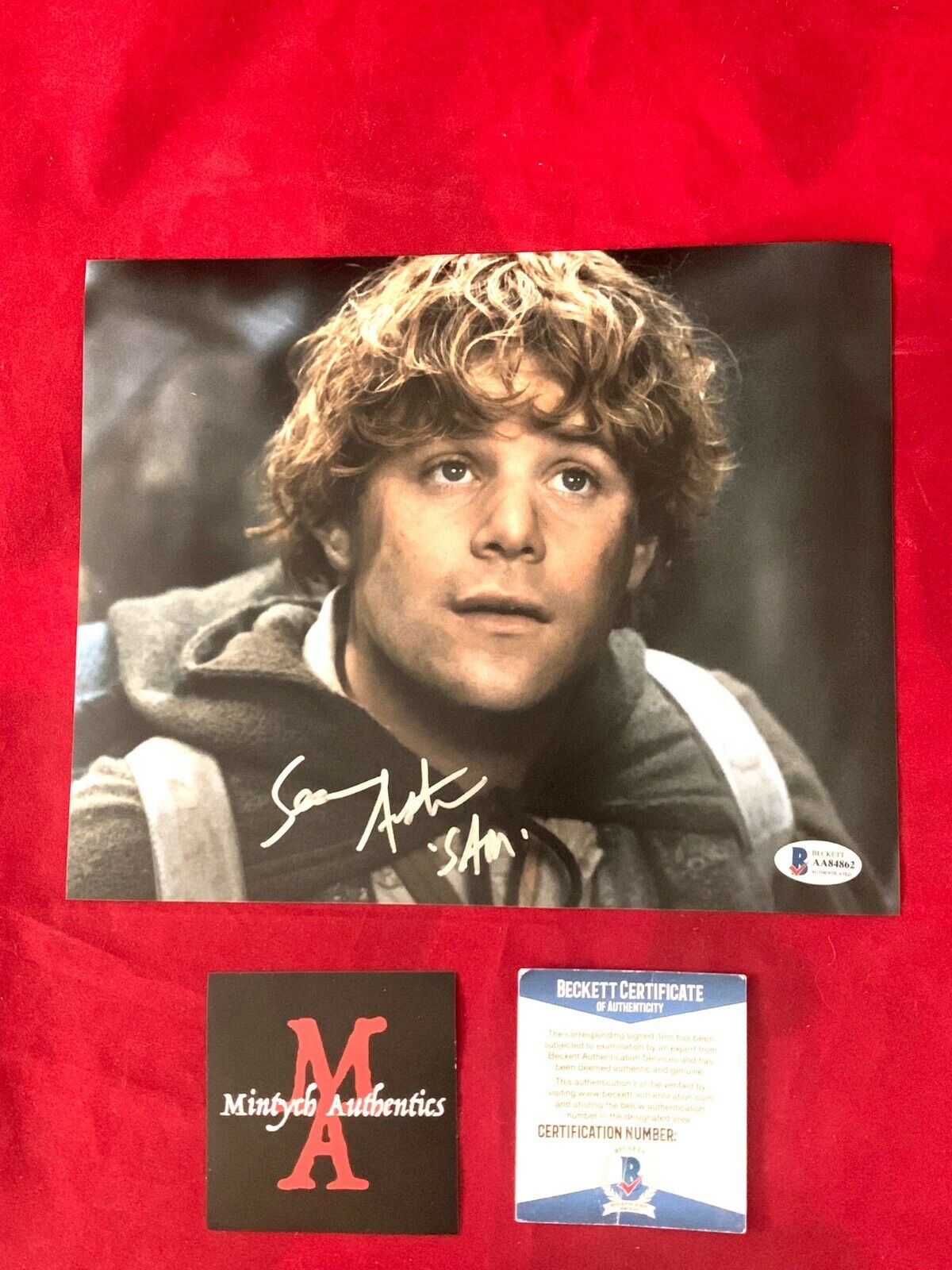 SEAN ASTIN AUTOGRAPHED SIGNED 8x10 Photo Poster painting! LORD OF THE RINGS! BECKETT COA!