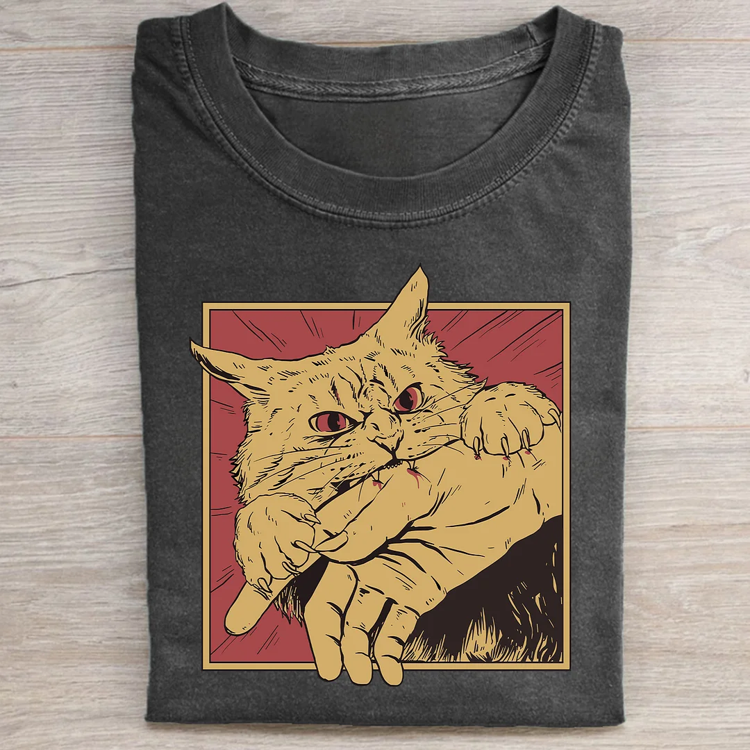 Vintage Cat Bite T-shirt