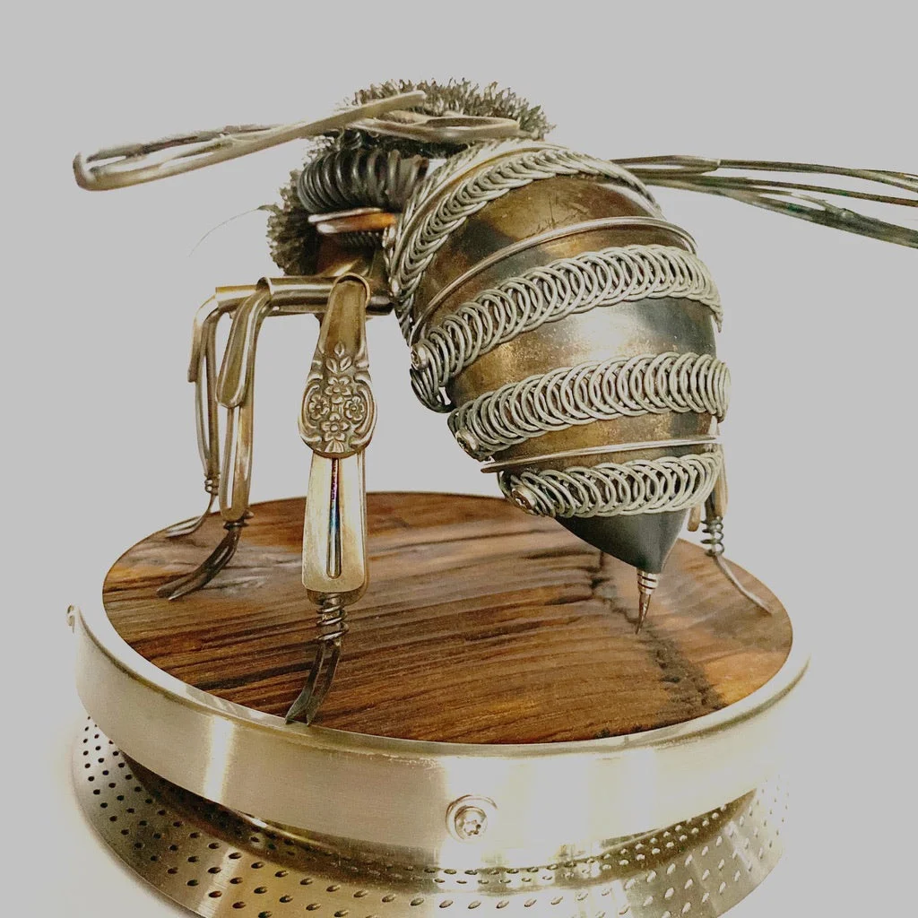 💘2022 New On Sale-🐝 "Bee" - Metal Bee Sculpture