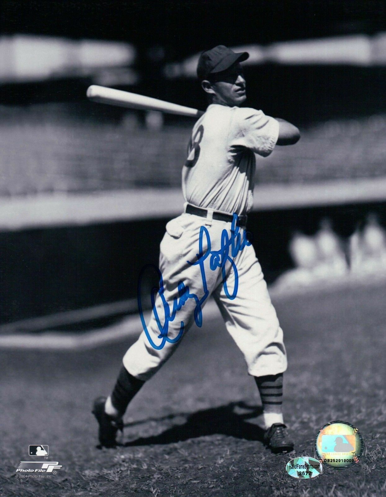 Andy Pafko Signed 8X10 Vintage Photo Poster painting Autograph B/W Braves w/Bat Auto w/COA