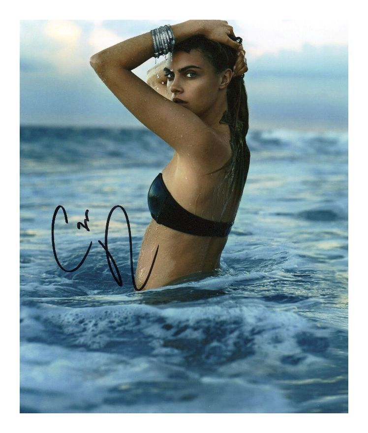 CARA DELEVINGNE AUTOGRAPHED SIGNED A4 PP POSTER Photo Poster painting PRINT 4