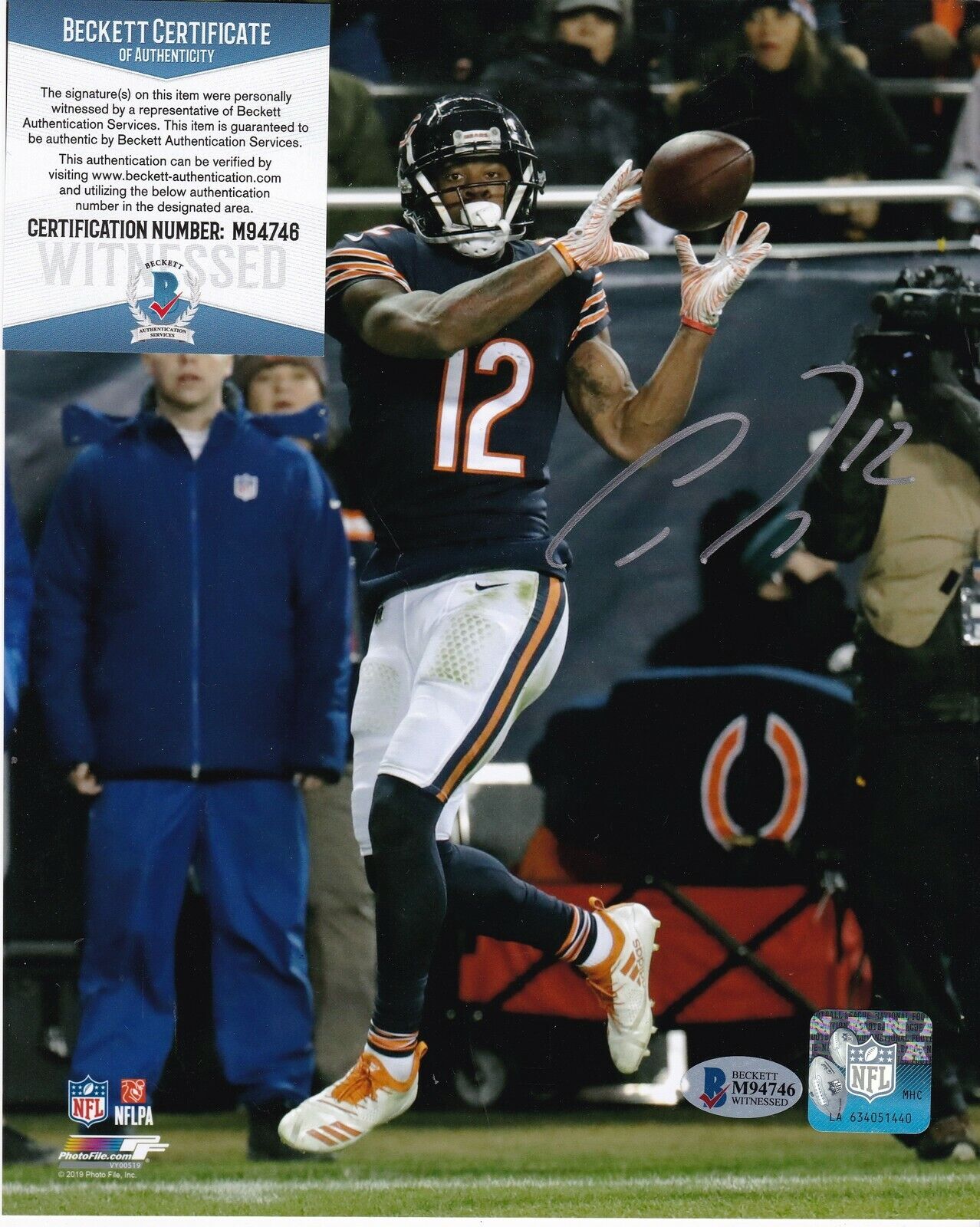 ALLEN ROBINSON CHICAGO BEARS BECKETT AUTHENTICATED ACTION SIGNED 8x10