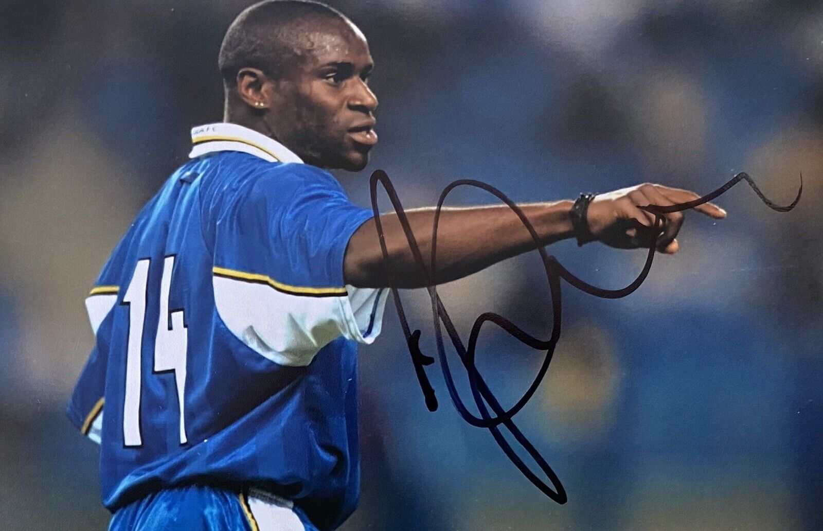 Frank Sinclair Genuine Hand Signed Chelsea 6X4 Photo Poster painting