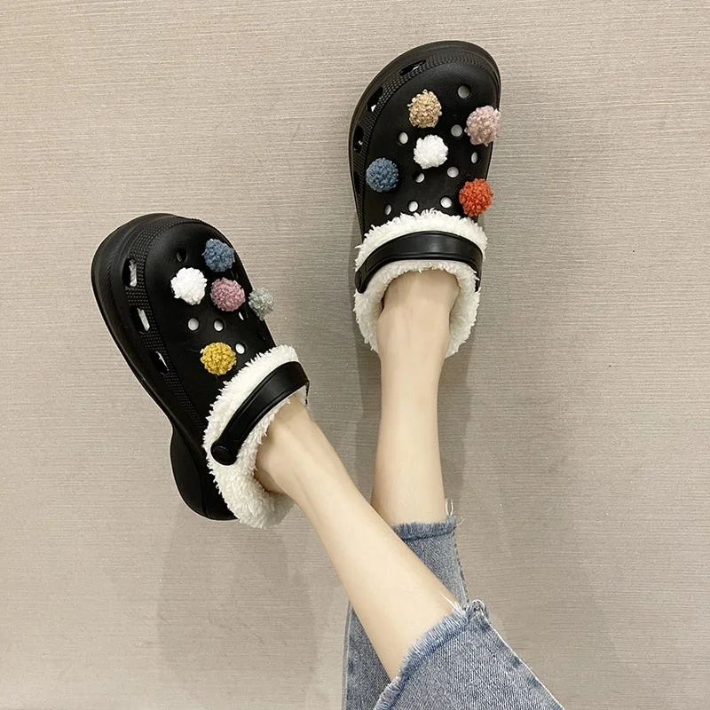 Winter Women Platform Plush Cartoon Slippers Woman Furry Thick Bottom Slides Girls Heighten Garden Shoes Female Hole Shoes Clogs