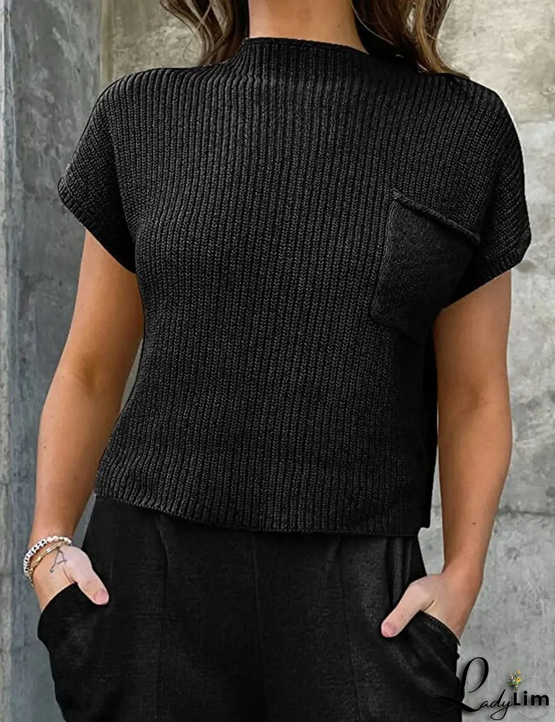 Effortless and Chic general Vest