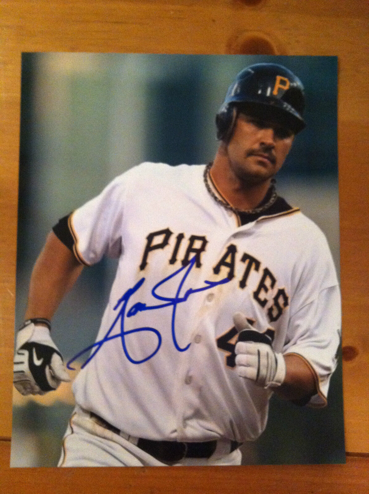 GARRETT JONES AUTOGRAPH Photo Poster painting PITTSBURGH PIRATES signed 8x10 COA