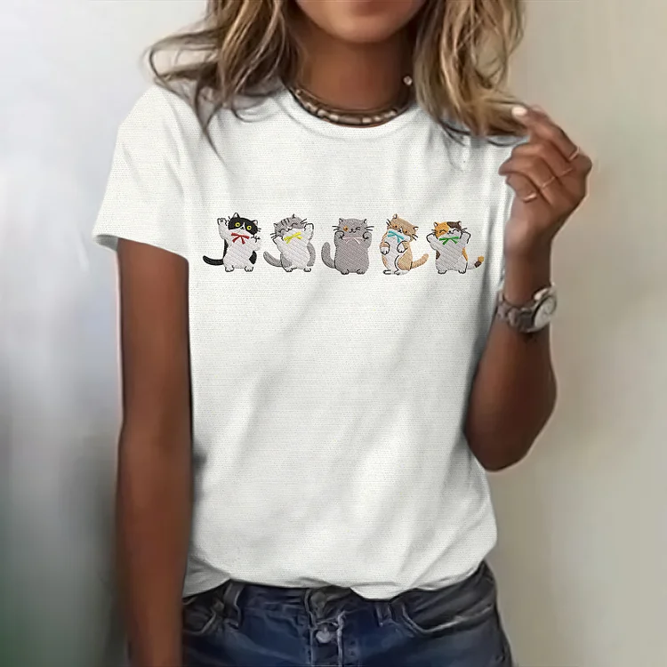 Utbros Women's Retro Funny Cat Art Graphic T-shirt