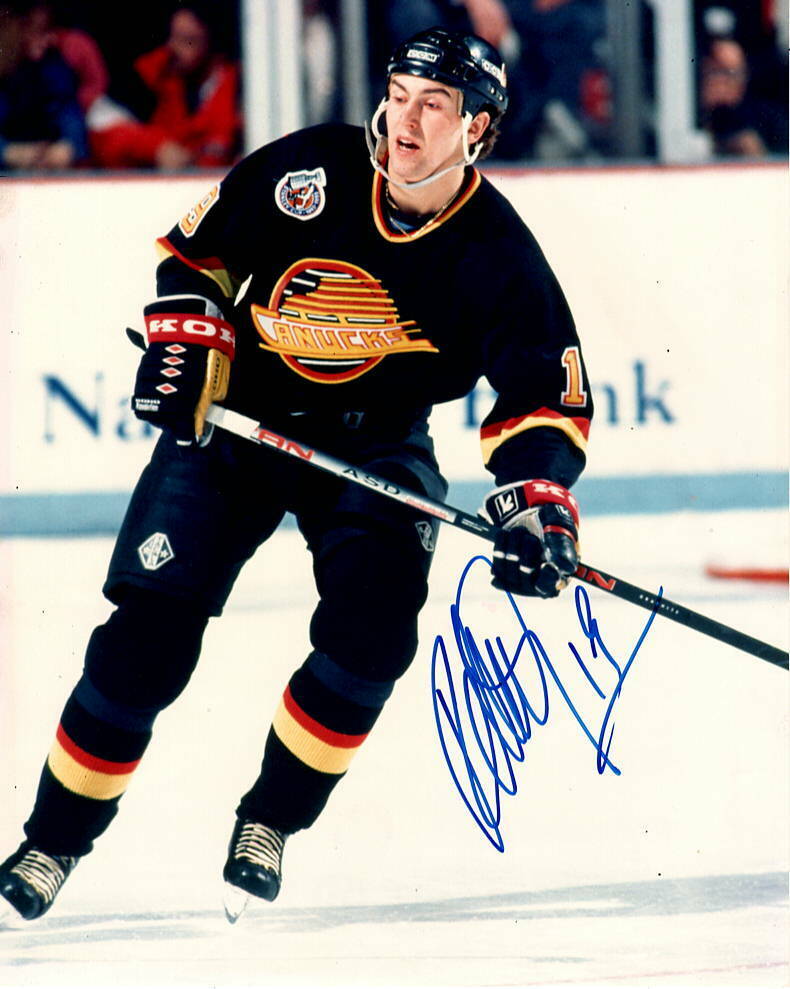 Vancouver Canucks Petr Nedved Autographed Signed 8x10 NHL Photo Poster painting COA #2