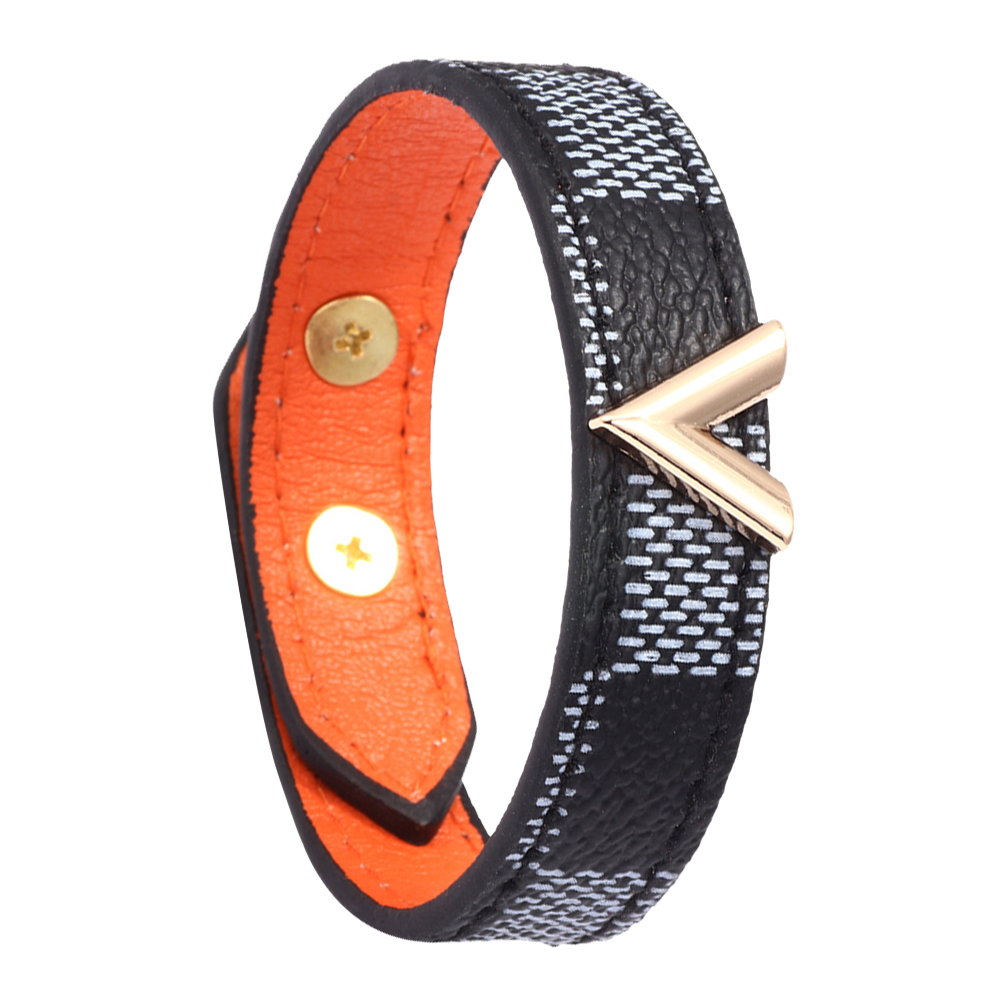 

Fashion Plaid Bracelet Pu Leather Wide Strap Buckle Circle Bangle Jewelry, Black, 501 Original
