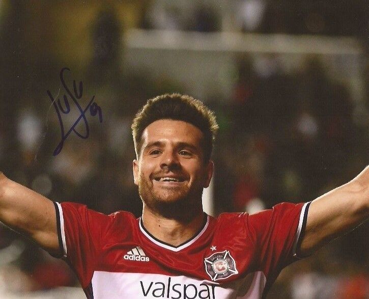 Luis Solignac signed Chicago Fire MLS Soccer 8x10 Photo Poster painting autographed