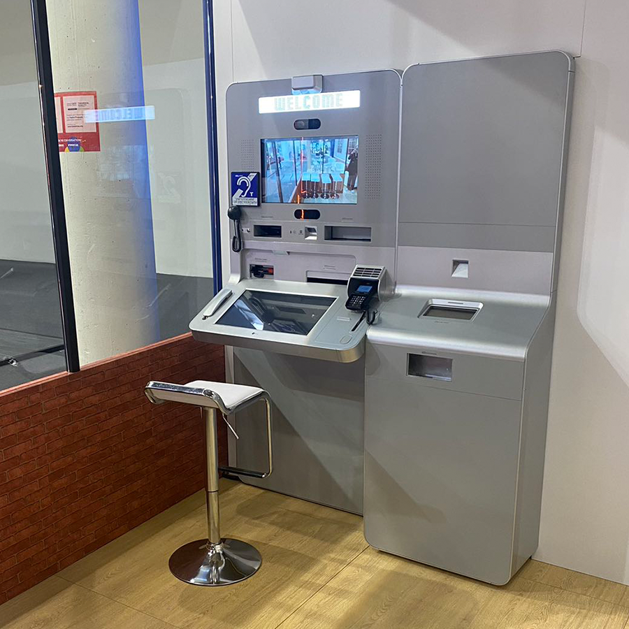 User Friendly Remote Assistance in Handling Banking Operations Remote RFID Self-Service Kiosk Solution Remote Self Service Branch