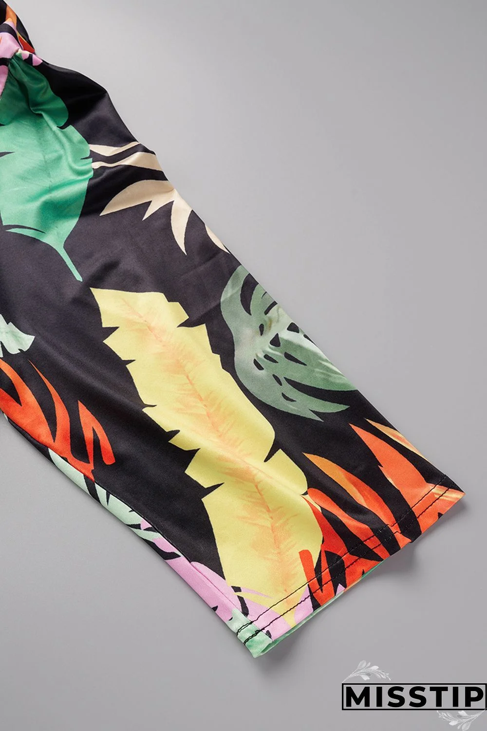 Black Yellow Casual Print Backless Oblique Collar Plus Size Tops