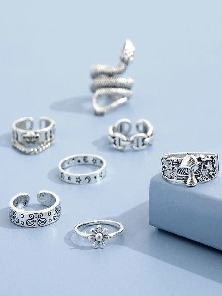 Brownm 7pcs Engraved Ring Set