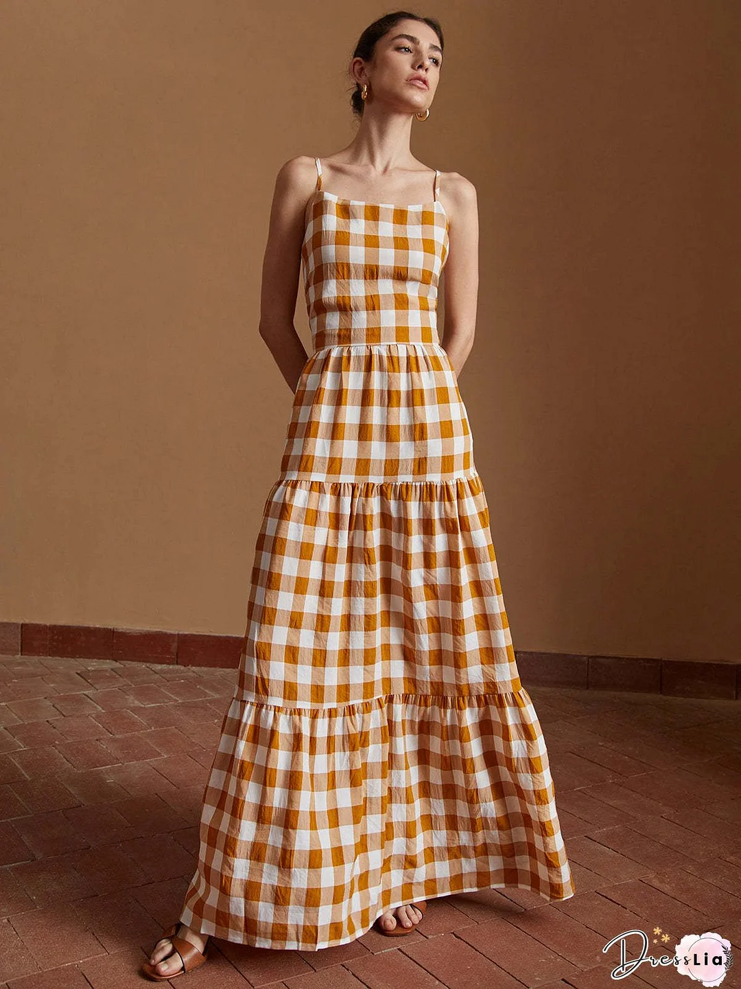 Plaid Lace-up Backless Halter Sleeveless Maxi Dress P13921