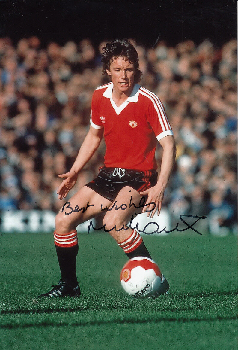 Manchester United Hand Signed Mike Duxbury Photo Poster painting 12x8 1.