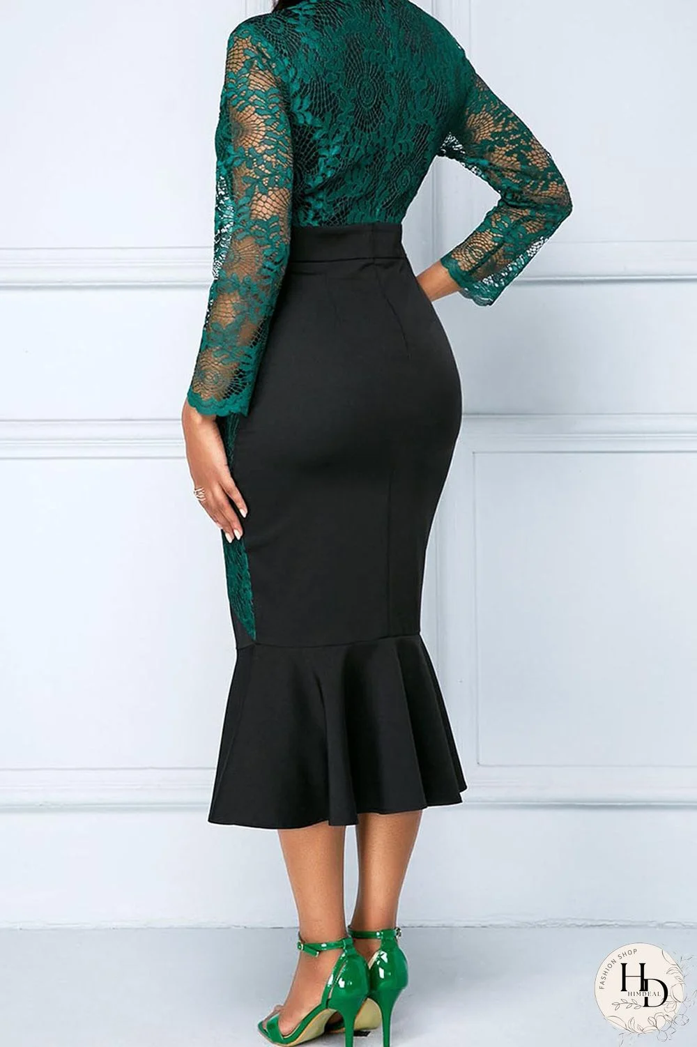 Red Sexy Solid Embroidered Hollowed Out Split Joint O Neck Trumpet Mermaid Dresses