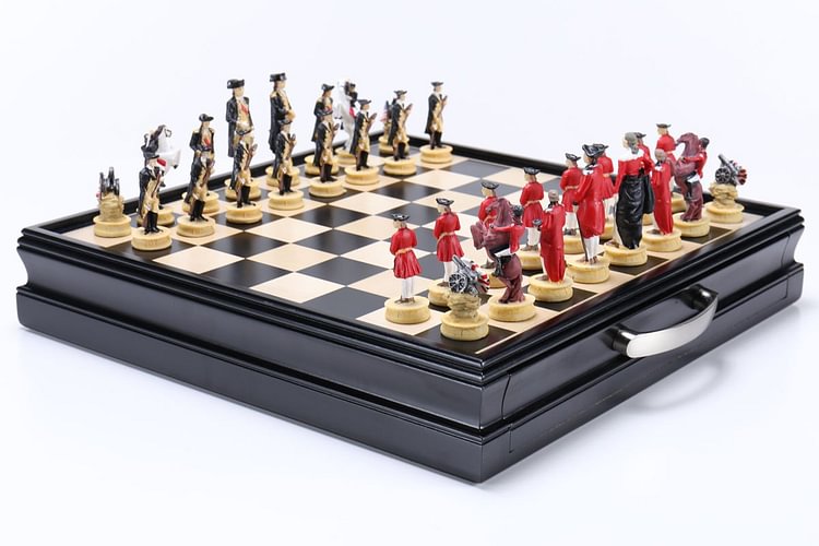 American War for Independence Chess Men with Wood Storage Chest