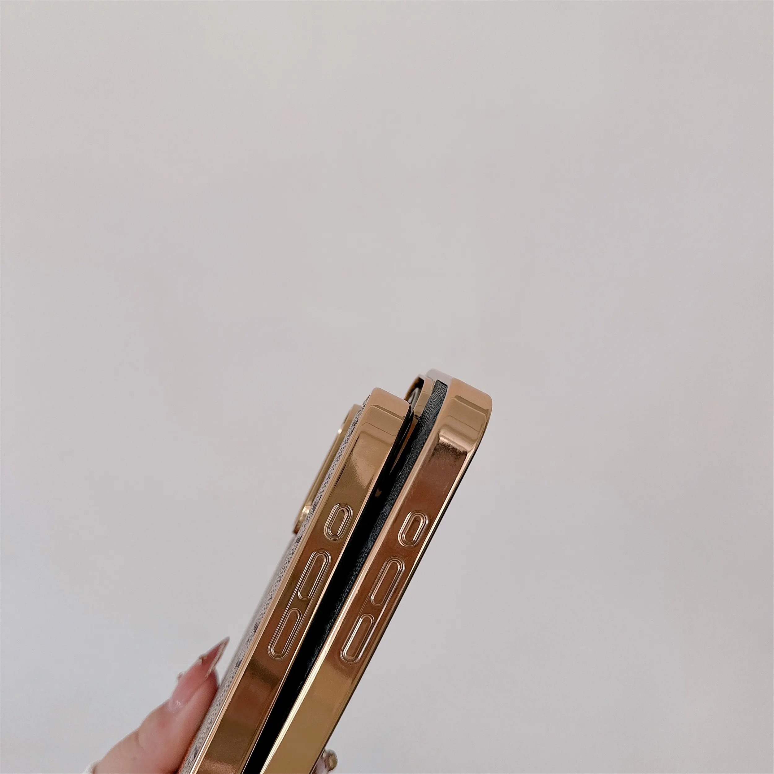 Luxury Electroplated Canvas Louis Vuitton Apple iPhone Cases