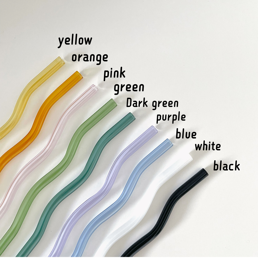 Maneifurui™  WAVY Glass Straw