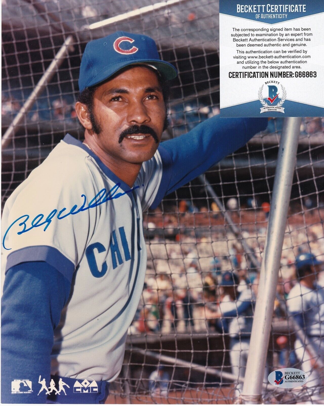 BILLY WILLIAMS CHICAGO CUBS BECKETT AUTHENTICATED ACTION SIGNED 8x10