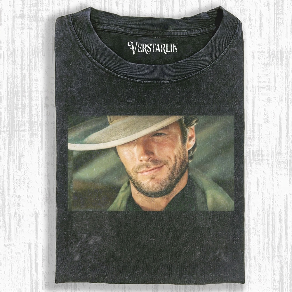 GUNSLINGER&rsquo;S SMIRK T-SHIRT