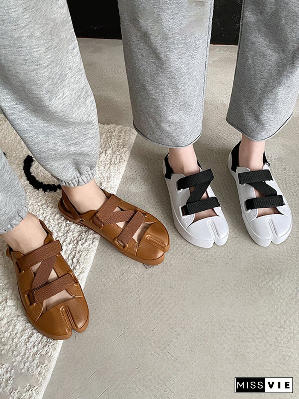 Casual Plain Split Toe Sandals