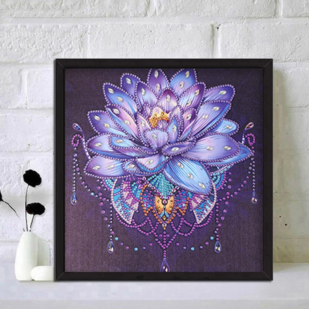 Diamond Painting - Special Shaped Drill - Purple Lotus(30*30cm)