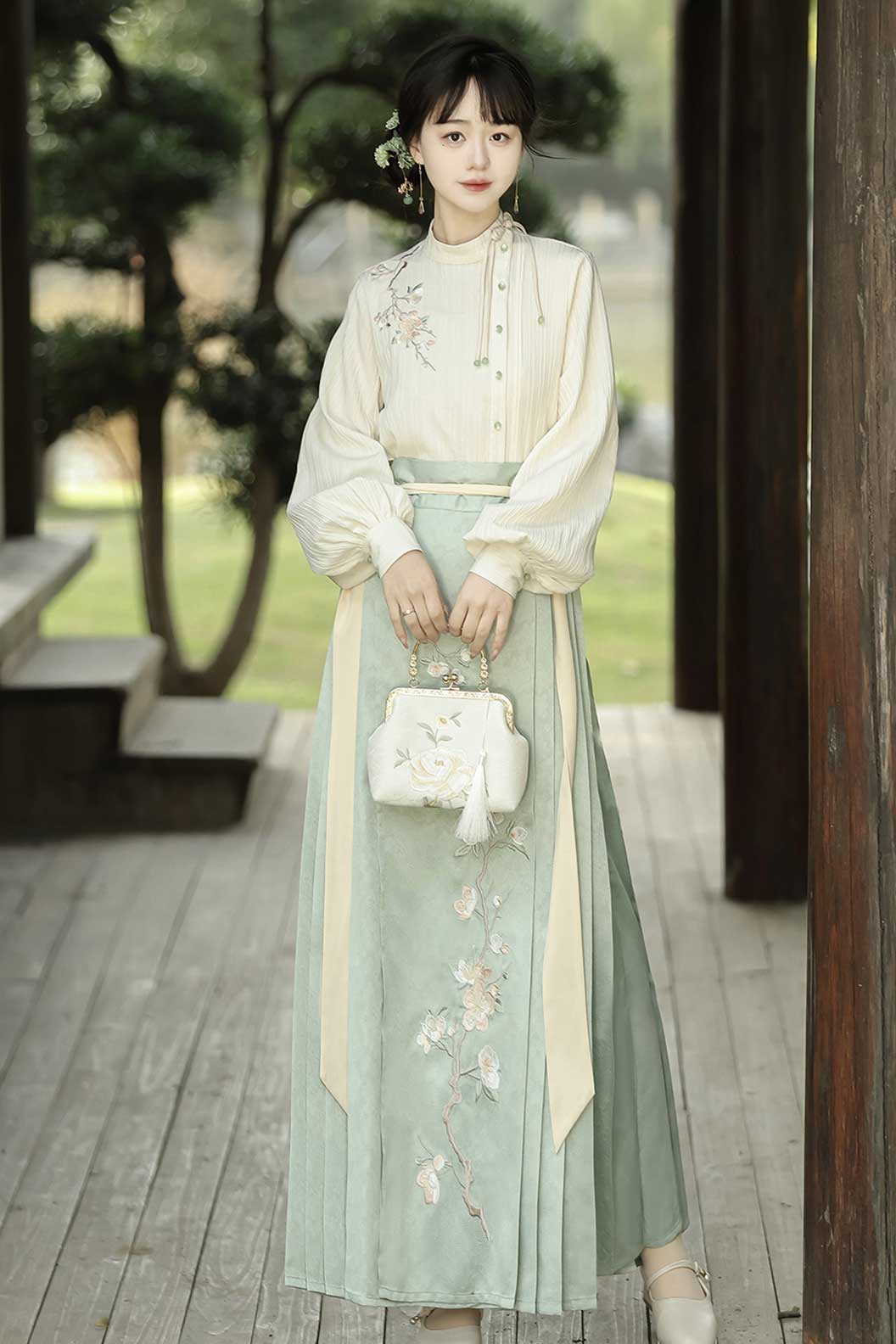 Modern Hanfu with Green Hanfu Dress and Ma Mian SkirtNew Chinese Traditional Style - manhua 蔓花 Stupa Stones
